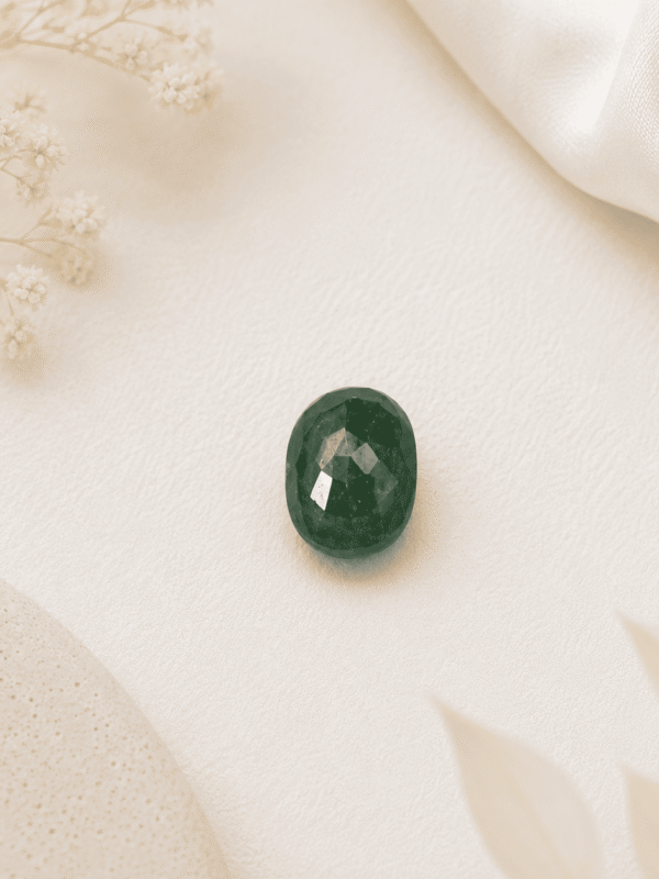 Natural Emerald Gemstone (Panna) certified green emerald stone for Mercury (Budh) strengthening, intelligence, communication and success